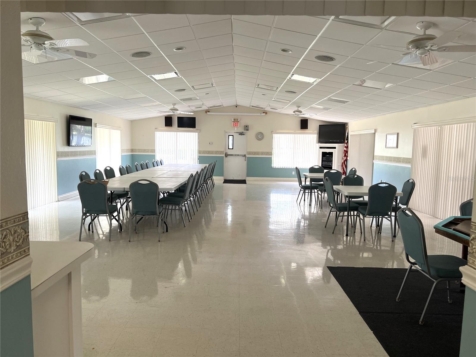 PINE RIDGE AT LAKE TARPON VILLAGE - Residential