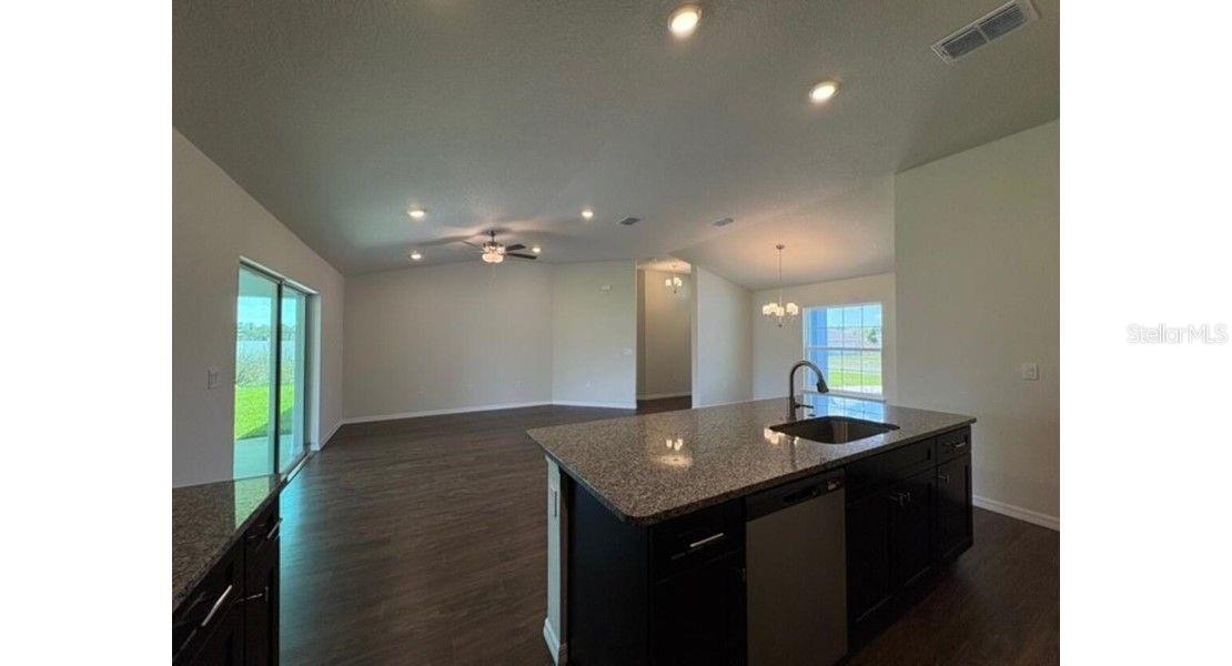 MARION OAKS 10 - Residential