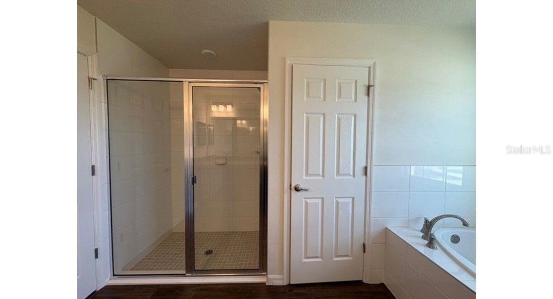 MARION OAKS 10 - Residential