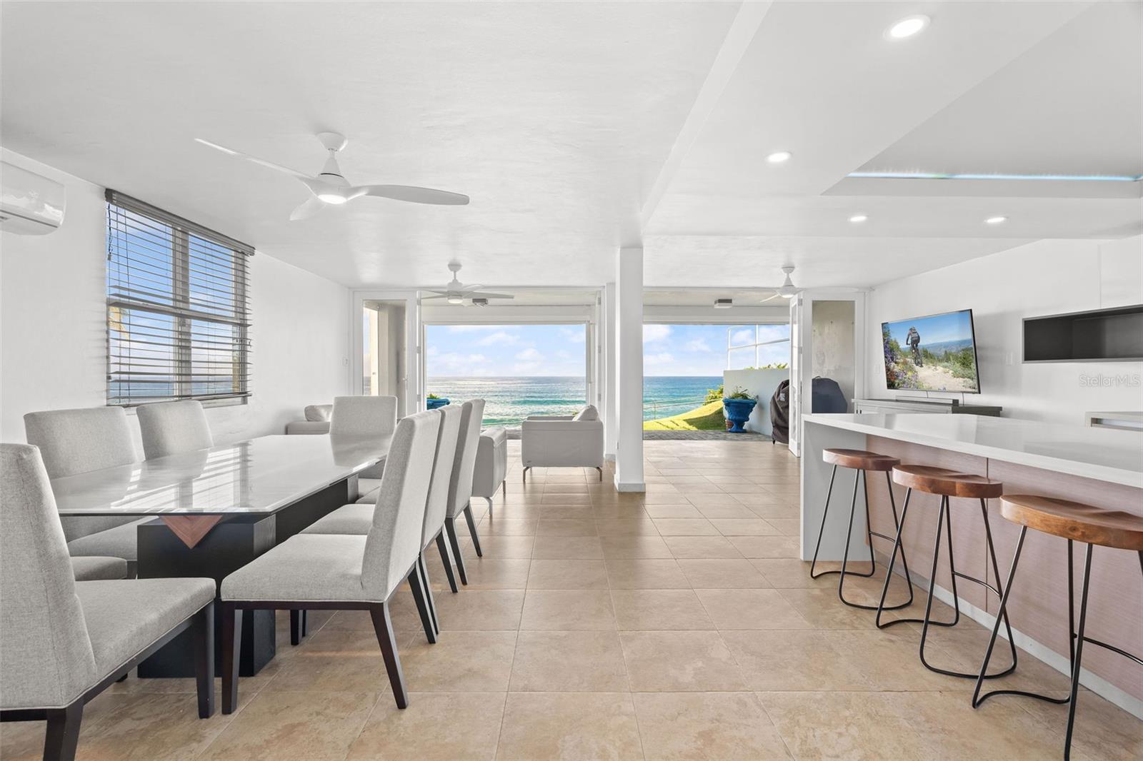 COSTA DORADA 1 - Residential