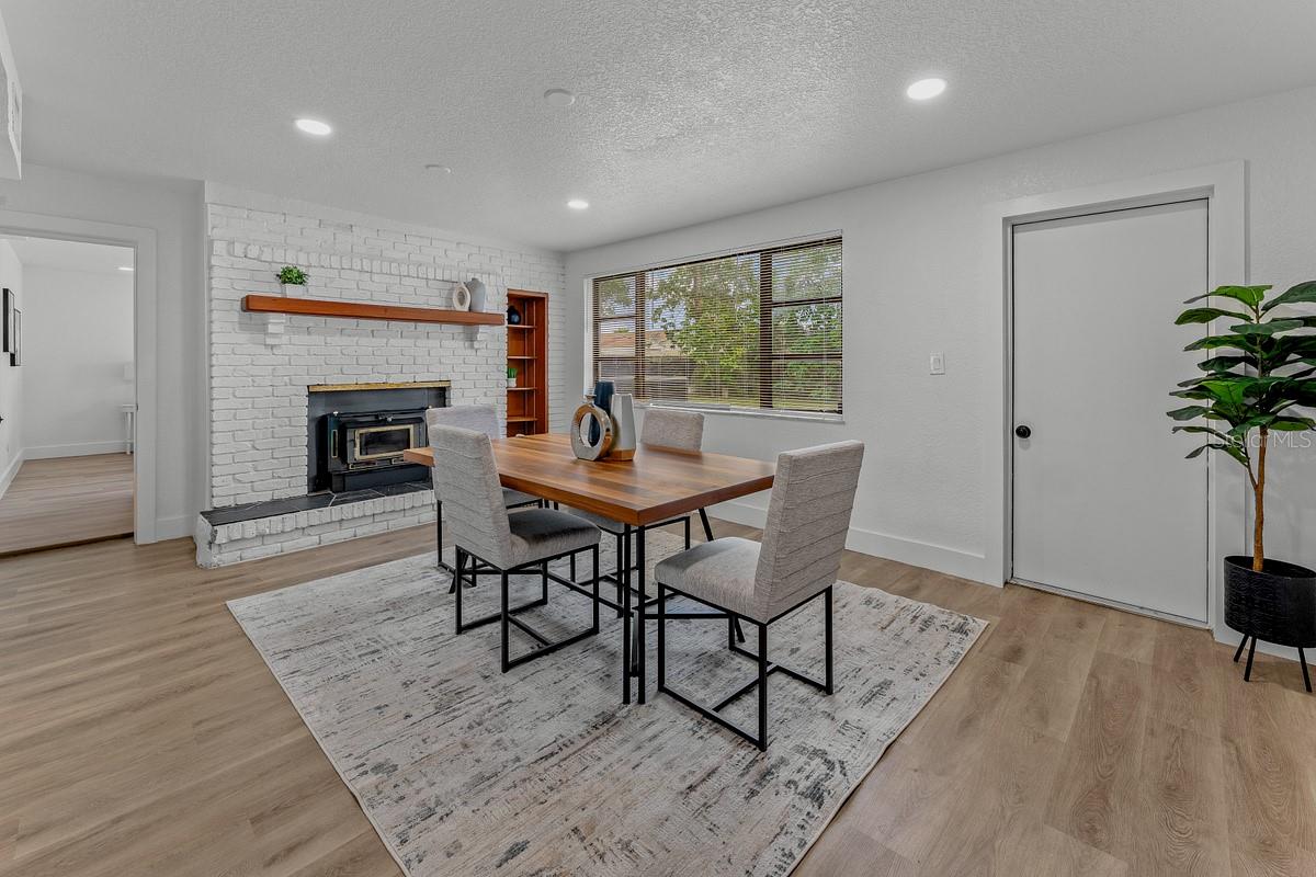 LONGDALE - Residential
