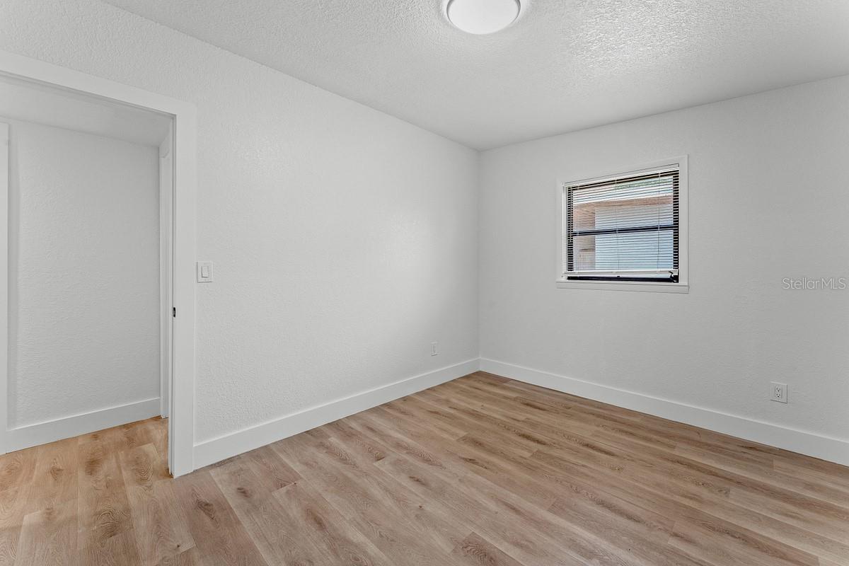 LONGDALE - Residential