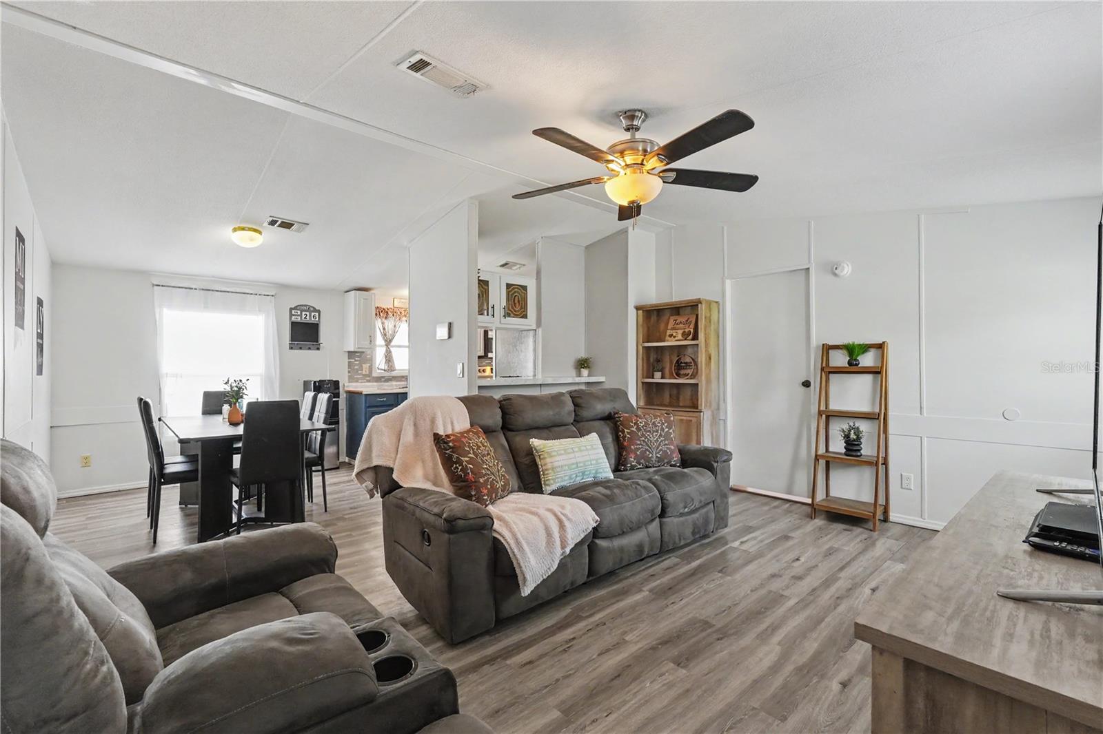 ZEPHYRHILLS COLONY CO - Residential