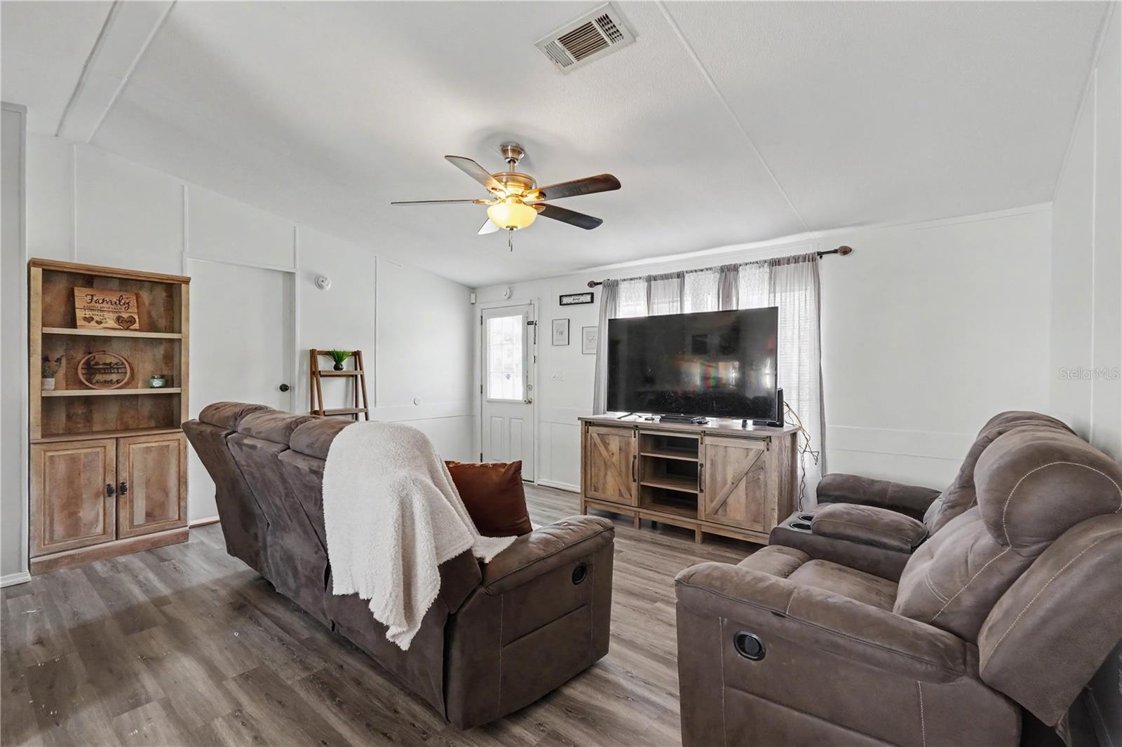 ZEPHYRHILLS COLONY CO - Residential