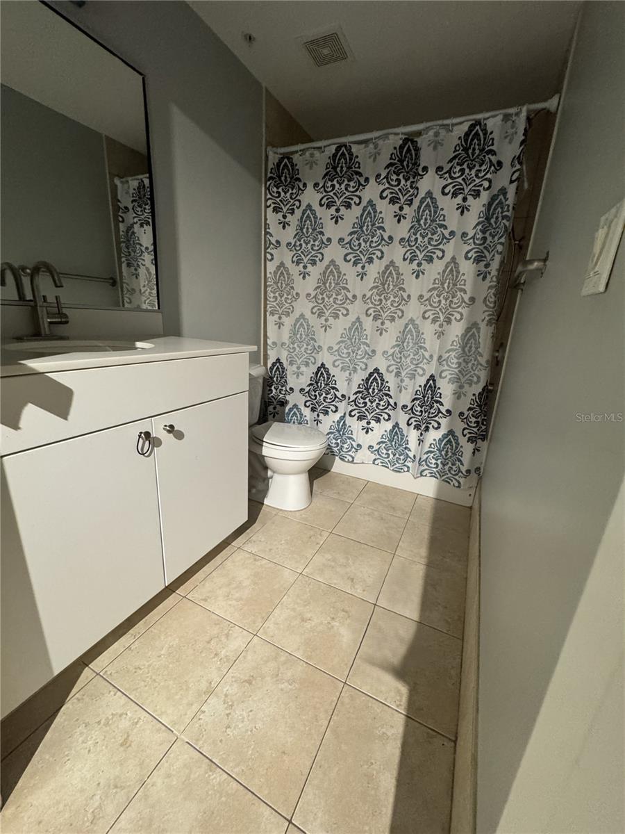 LOFTS OASIS CONDO - Residential