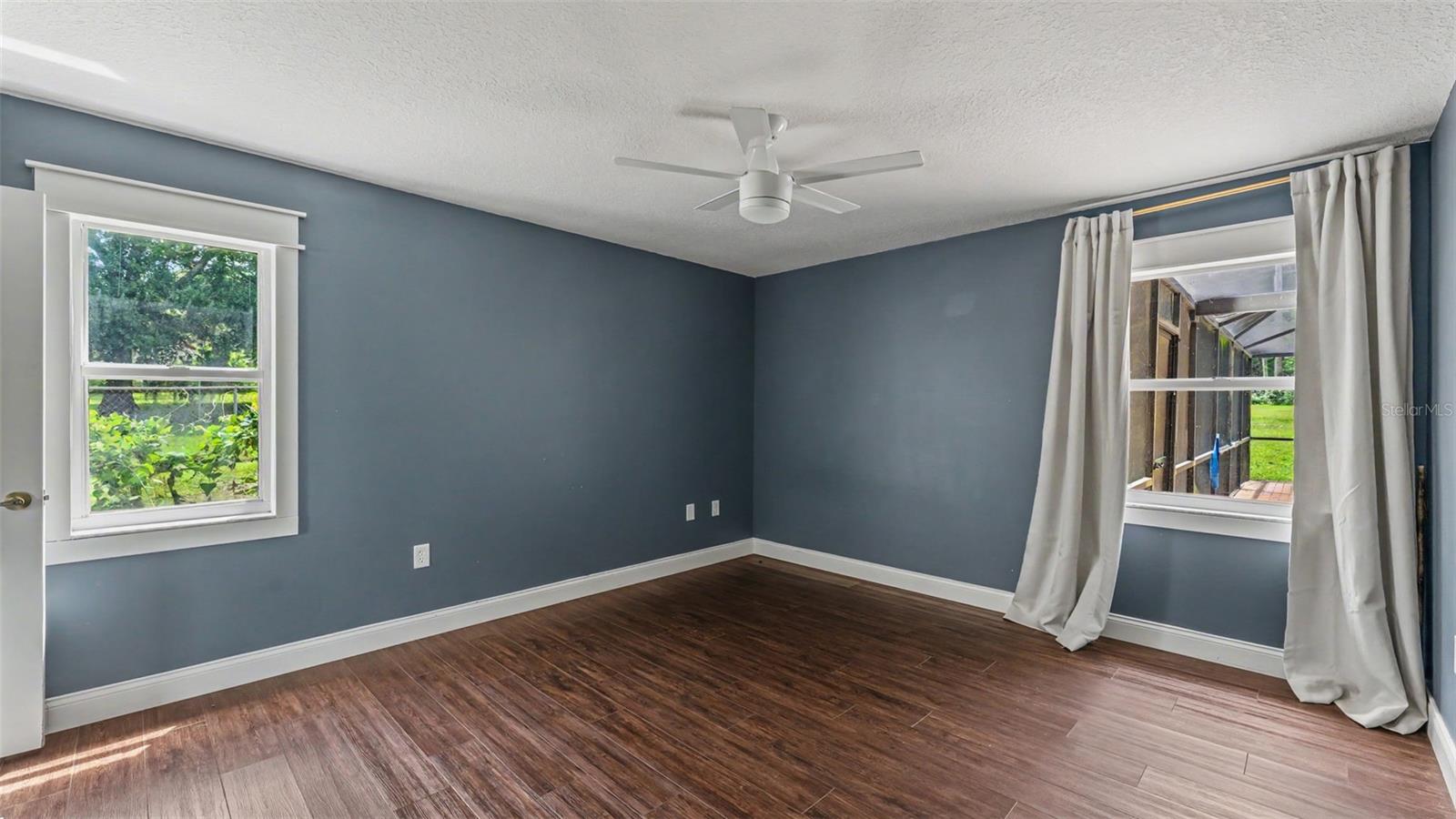 LAKEWOOD ESTATES - Residential
