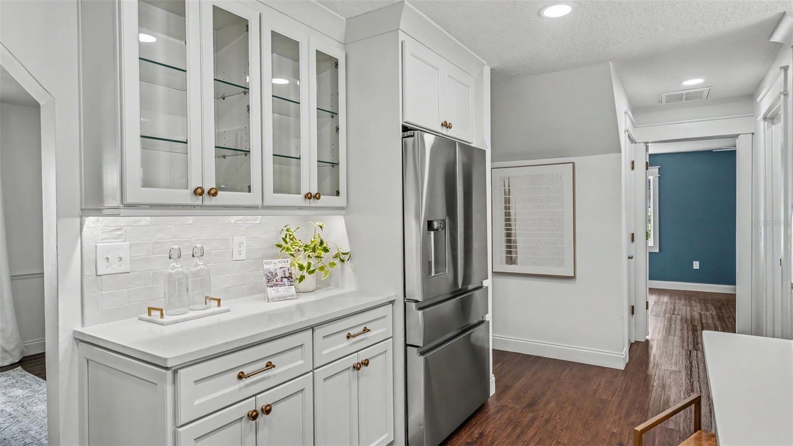 LAKEWOOD ESTATES - Residential