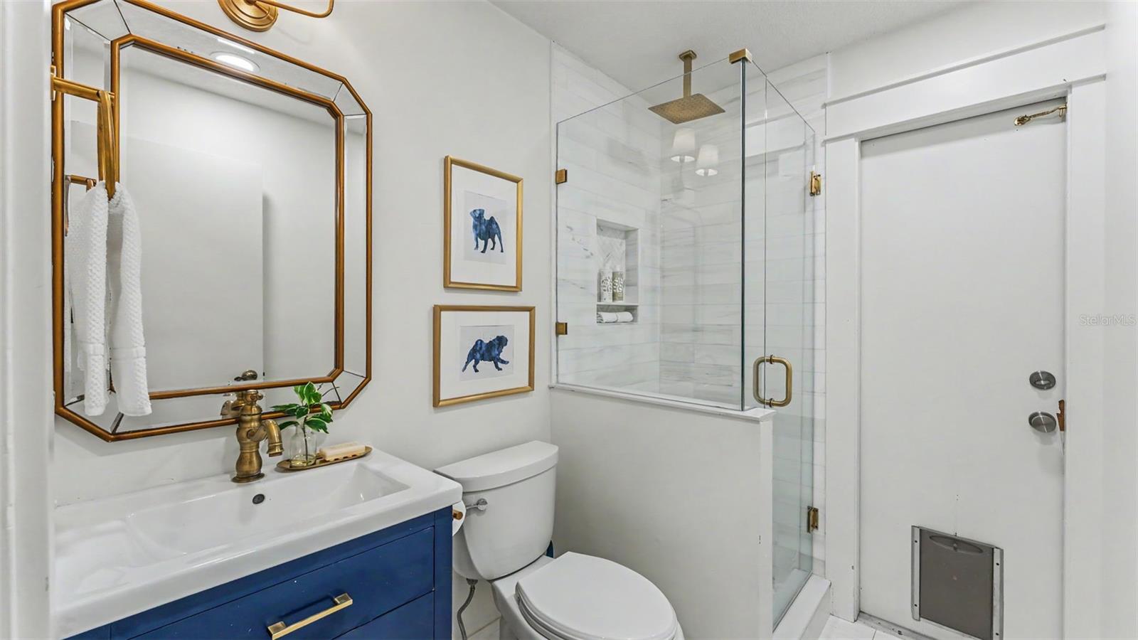 LAKEWOOD ESTATES - Residential