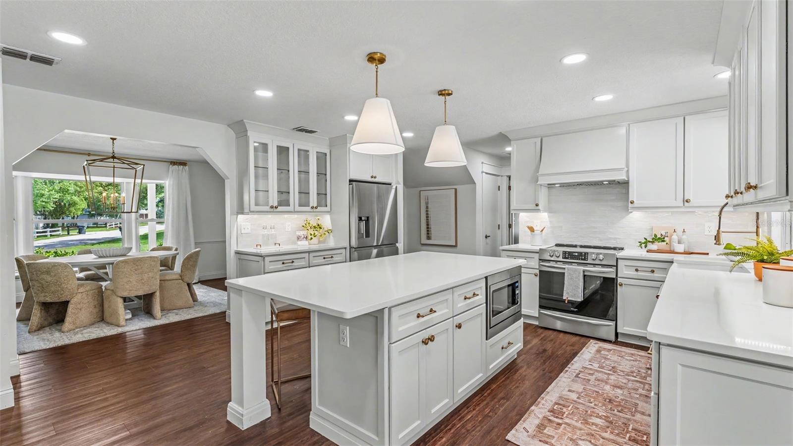 LAKEWOOD ESTATES - Residential