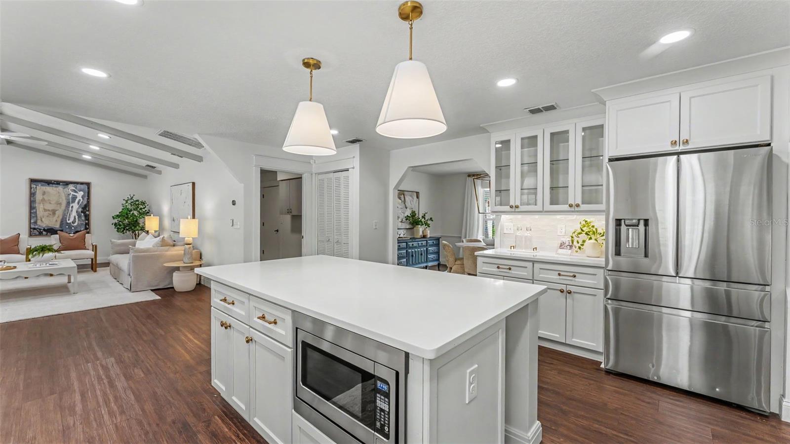 LAKEWOOD ESTATES - Residential