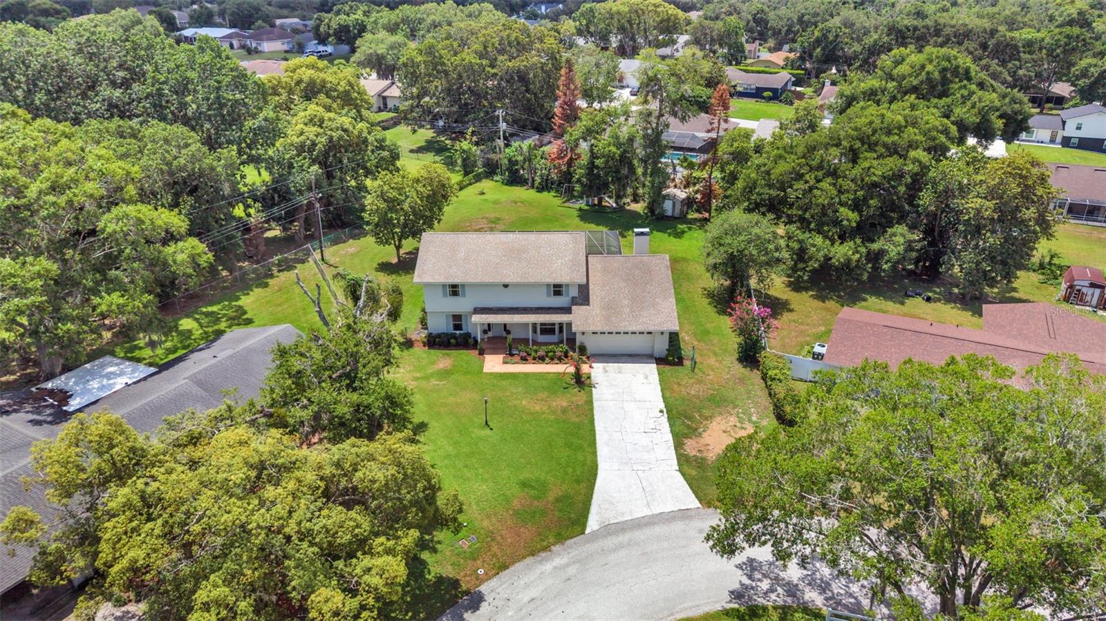 LAKEWOOD ESTATES - Residential