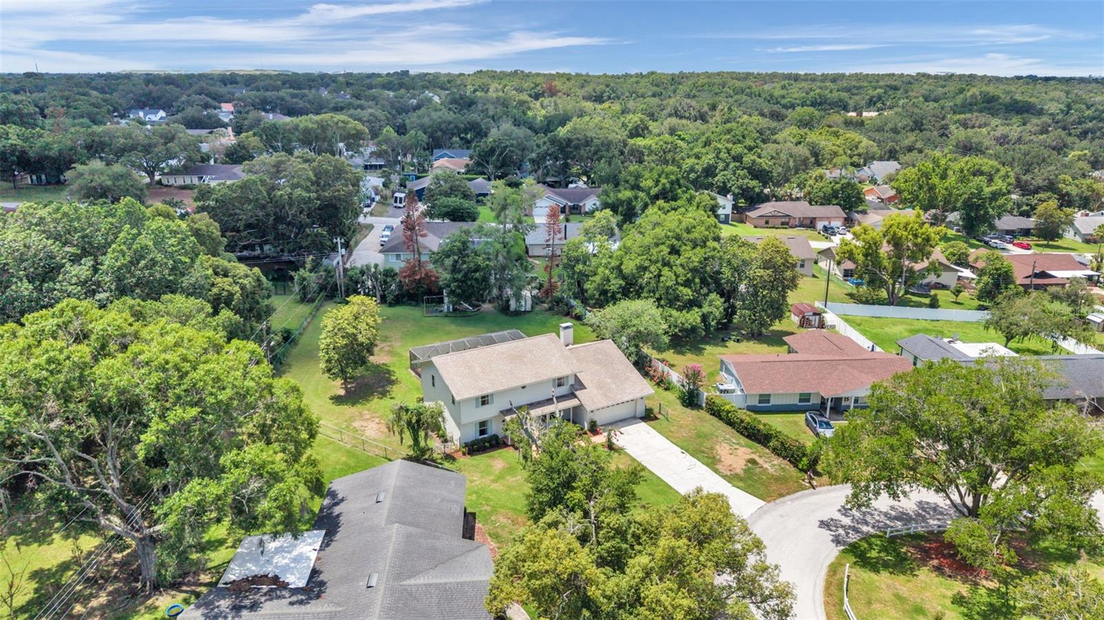 LAKEWOOD ESTATES - Residential