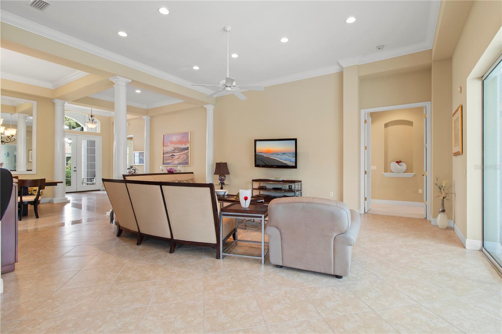 WISTERIA PARK - Residential