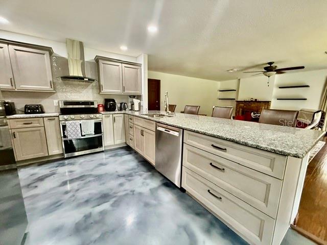 LONG LEAF PLANTATION UNIT 02 - Residential Lease