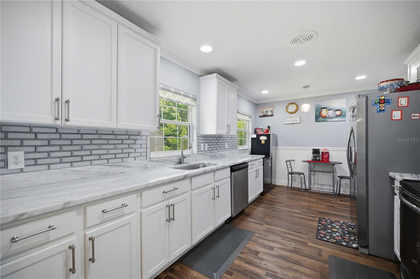 CASTLE HILLS - Residential