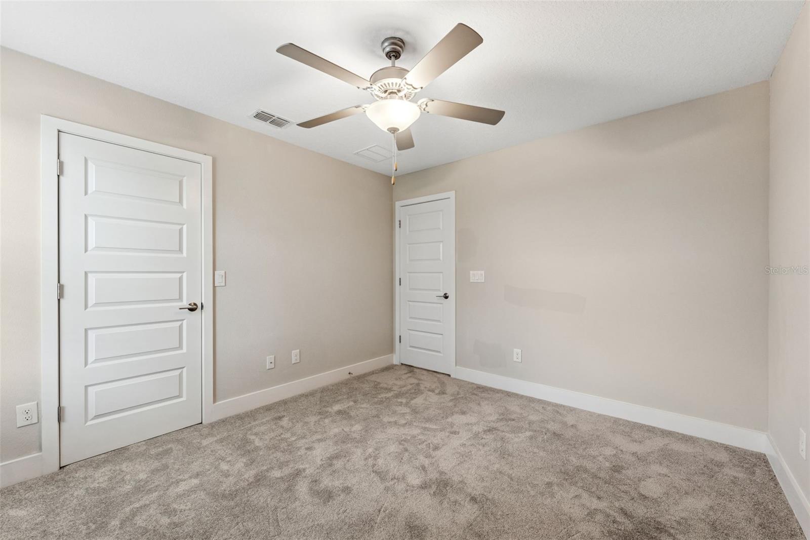 BEXLEY MANORS - Residential Lease