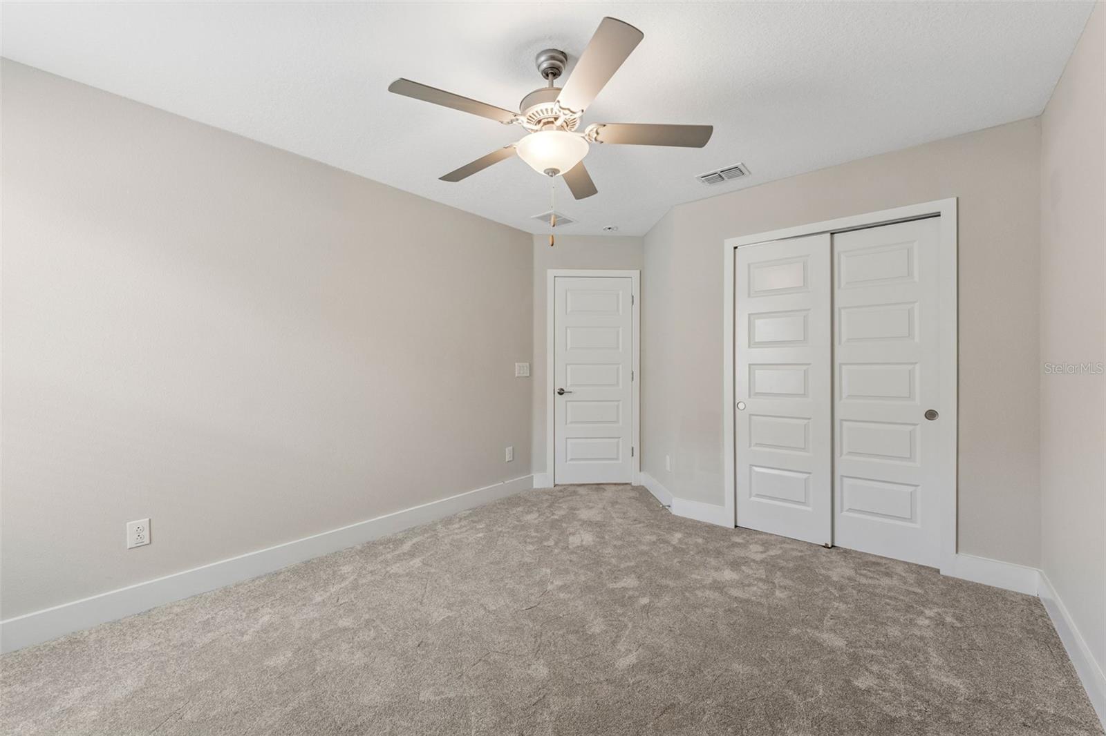 BEXLEY MANORS - Residential Lease