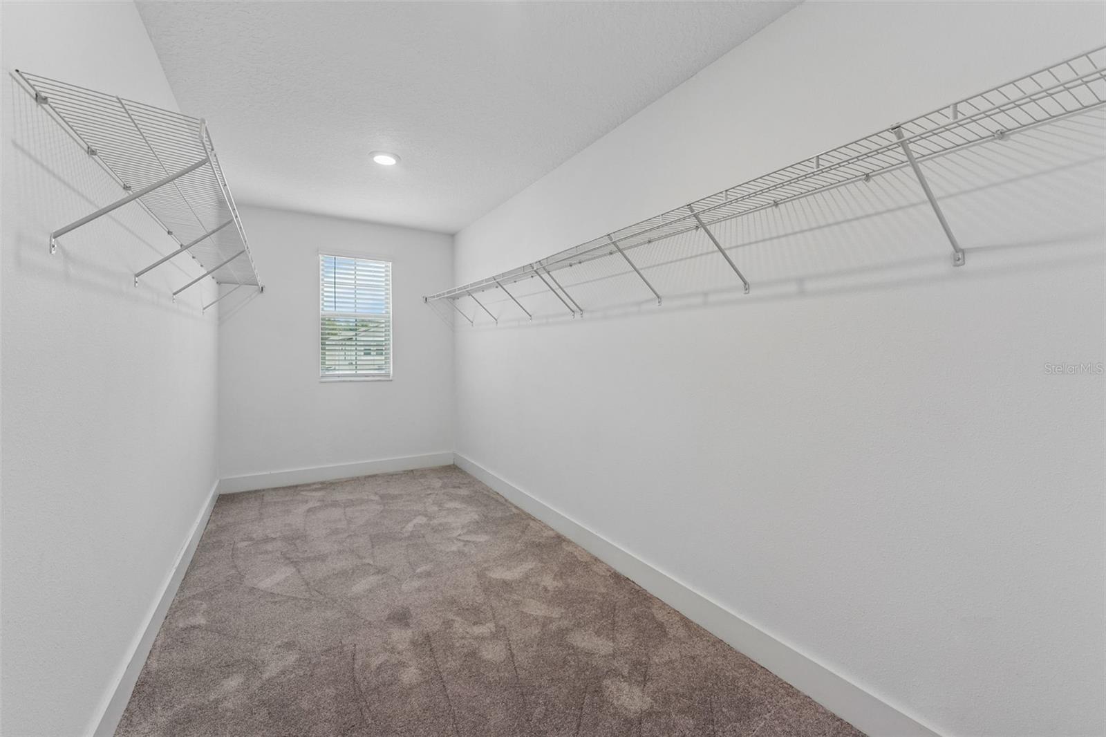 BEXLEY MANORS - Residential Lease