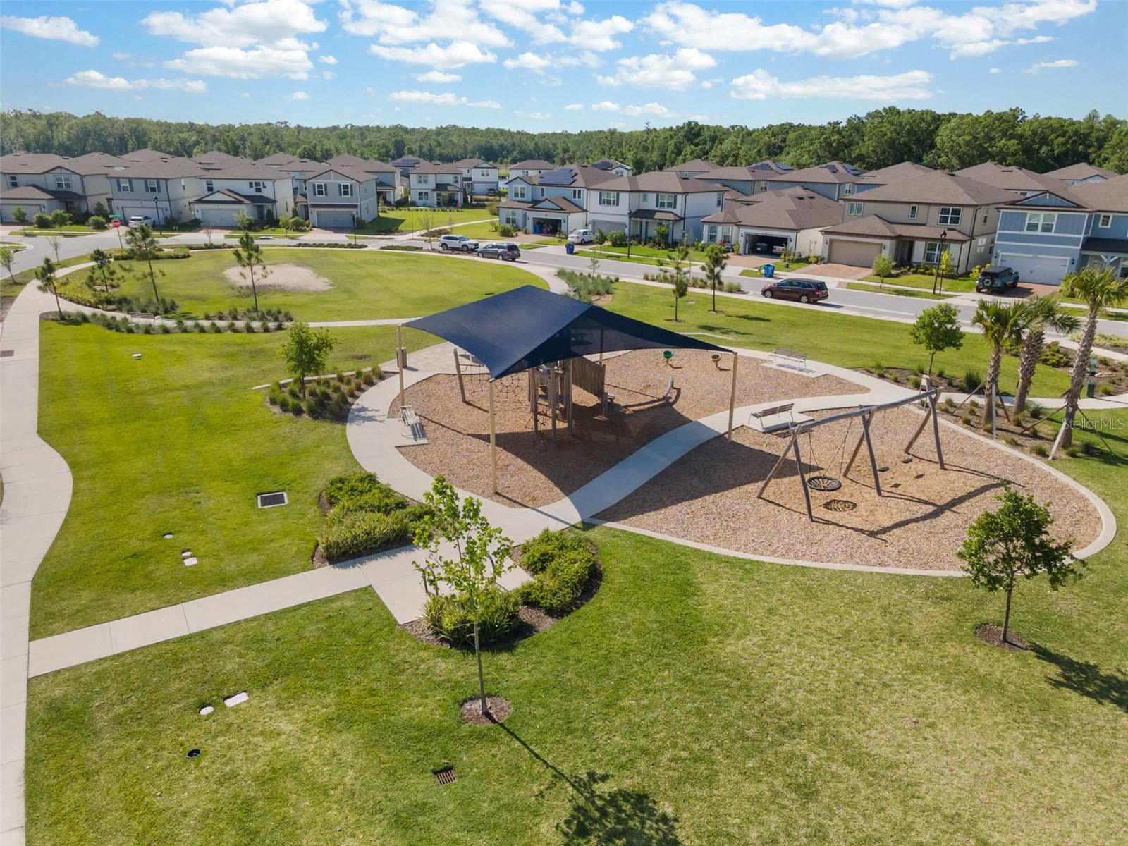 BEXLEY MANORS - Residential Lease