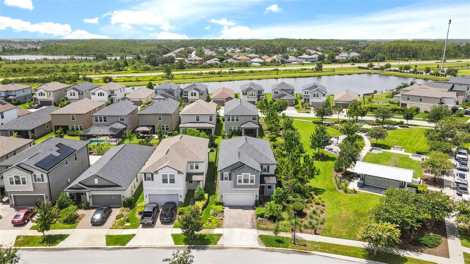 BEXLEY MANORS - Residential Lease