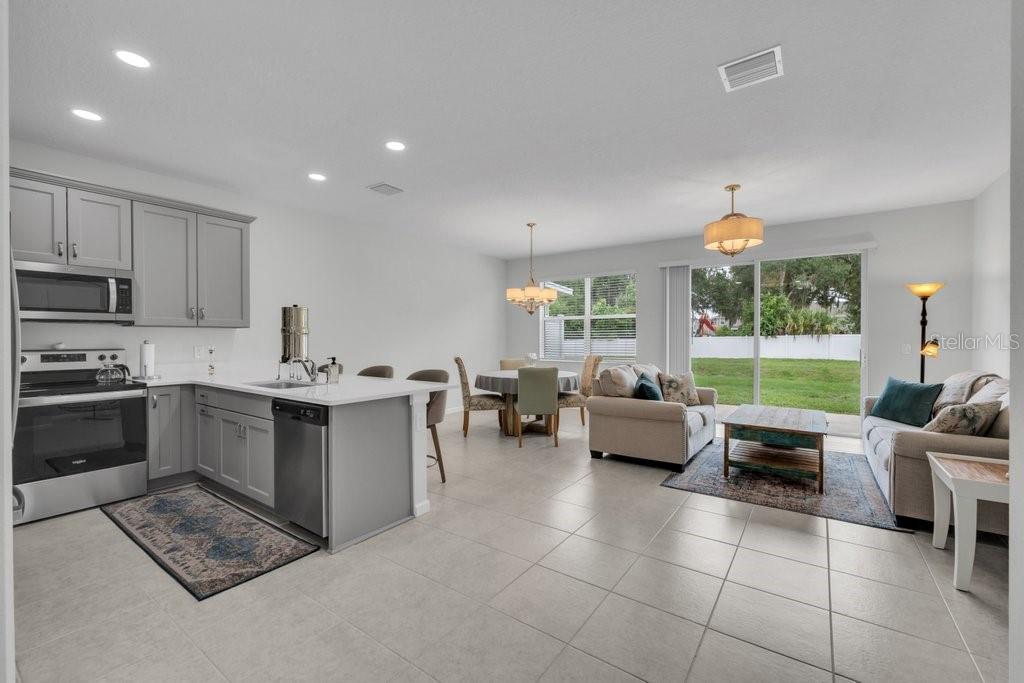 CALUSA CREEK TOWNHOMES - Residential