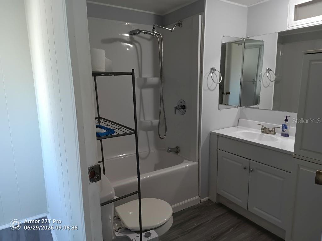 CASA LOMA MOBILEHOME - Residential