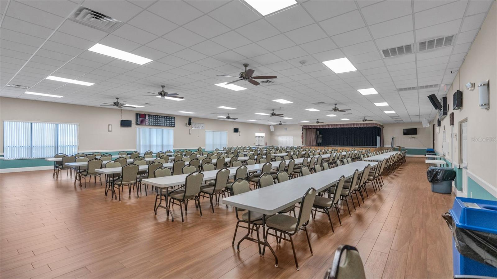 SANDPIPER GOLF & COUNTRY CLUB - Residential