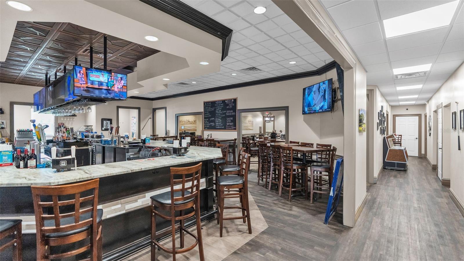 SANDPIPER GOLF & COUNTRY CLUB - Residential