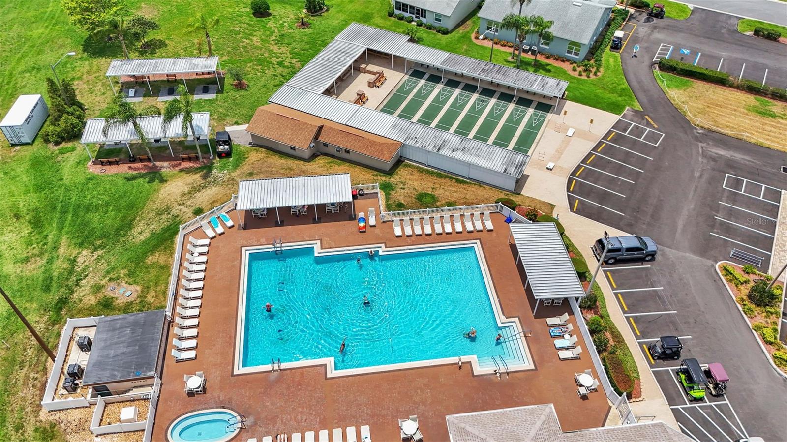 SANDPIPER GOLF & COUNTRY CLUB - Residential