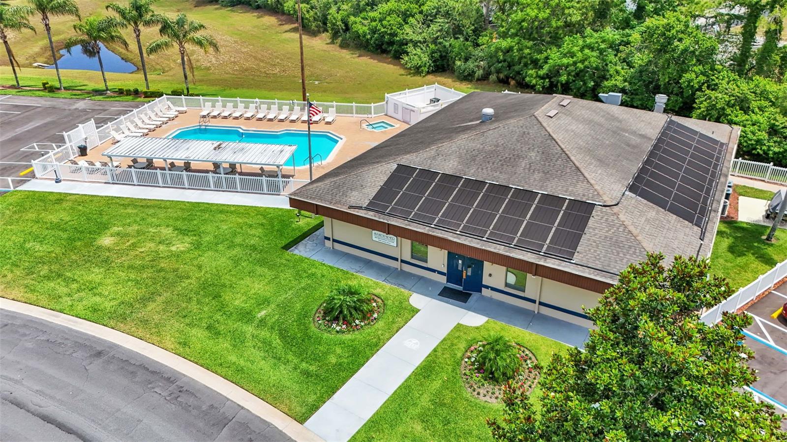 SANDPIPER GOLF & COUNTRY CLUB - Residential