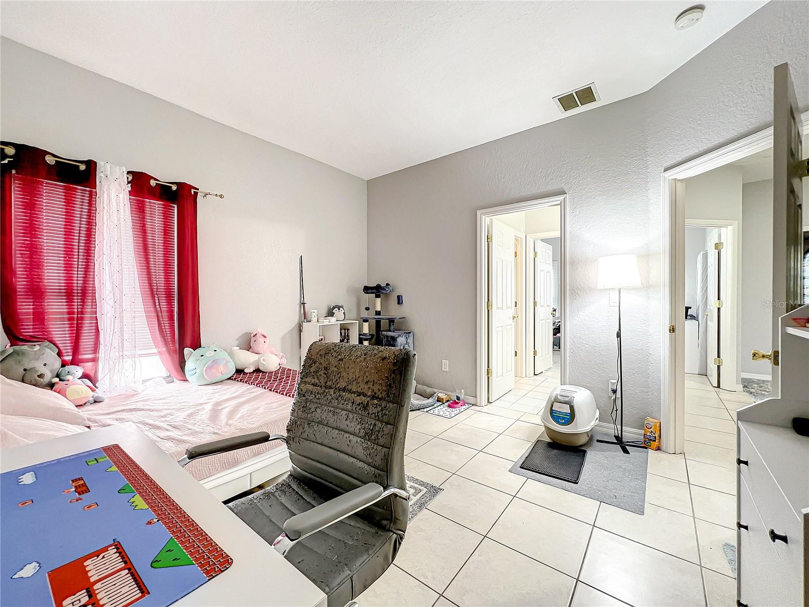 HIGH GROVE UNIT 01 LT 01 PB 50 PG 19-20 - Residential Lease