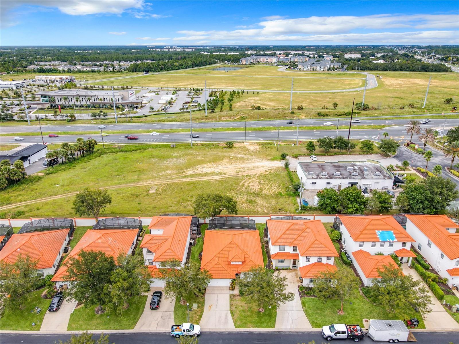 HIGH GROVE UNIT 01 LT 01 PB 50 PG 19-20 - Residential Lease