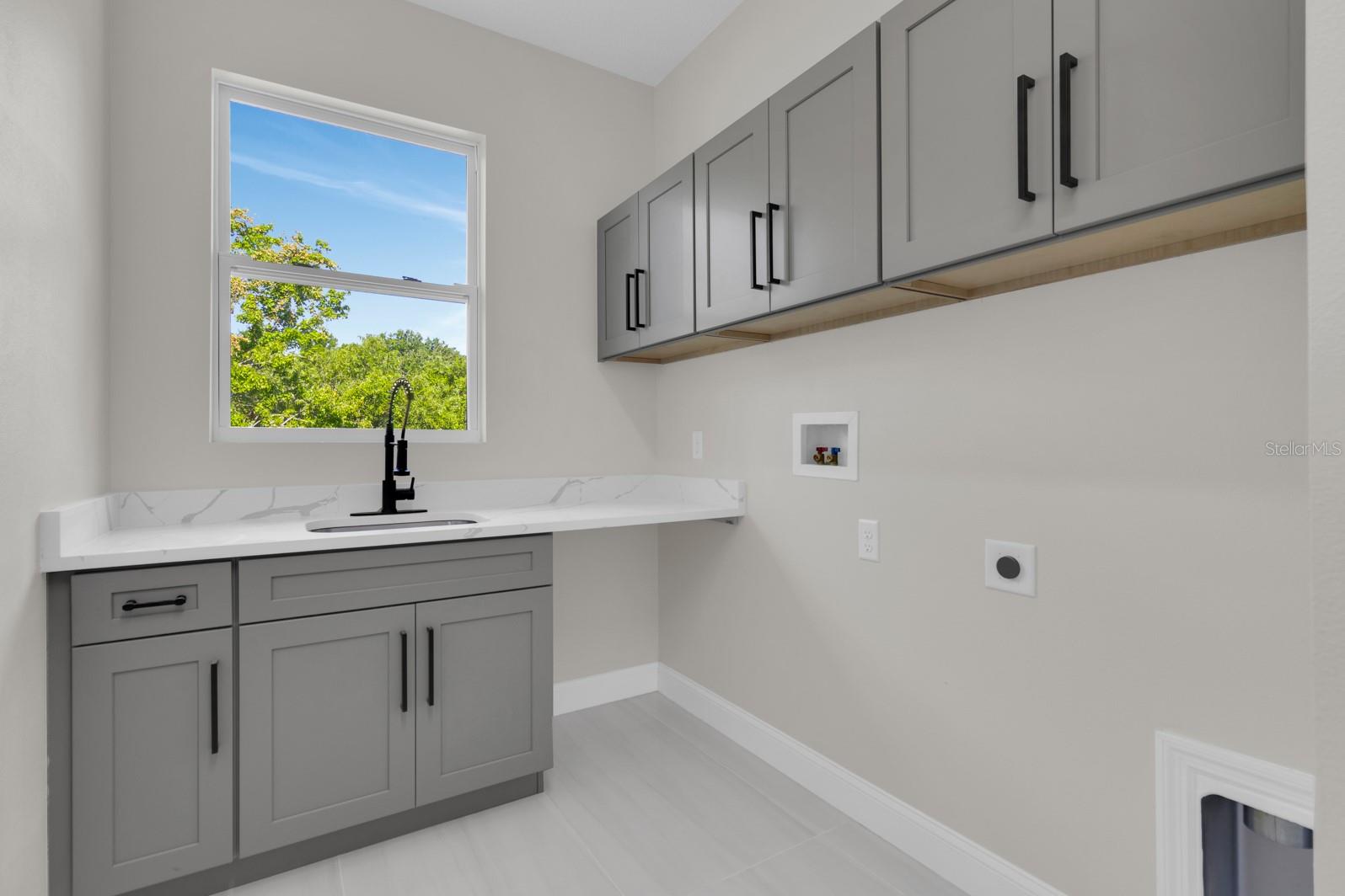SUN VALLEY SUBD - Residential