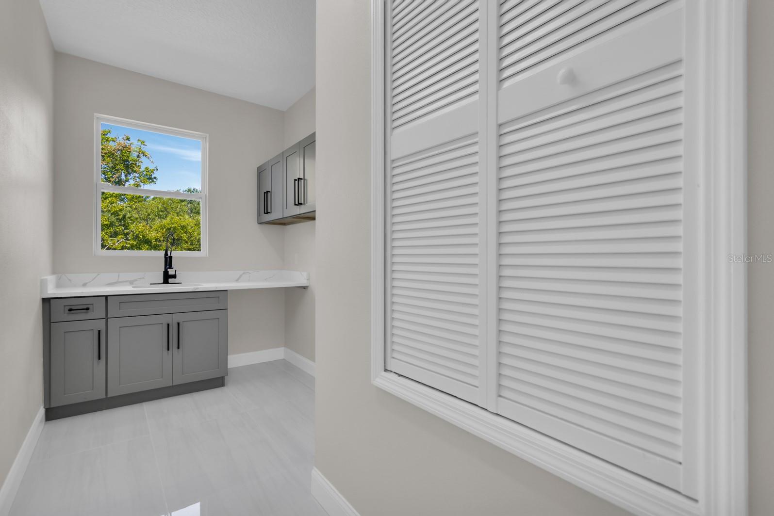 SUN VALLEY SUBD - Residential