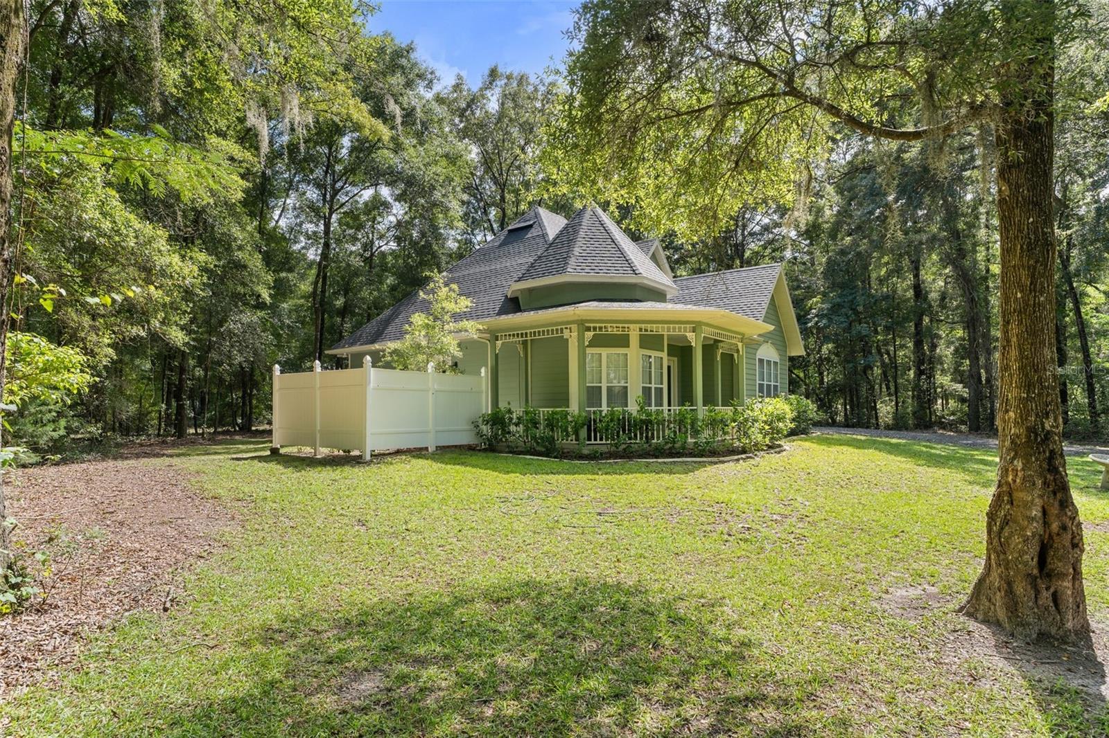FOXRIDGE - Residential