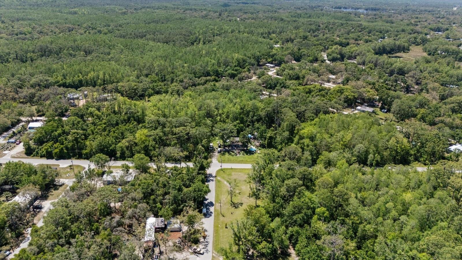 MOON LAKE ESTATES - Land