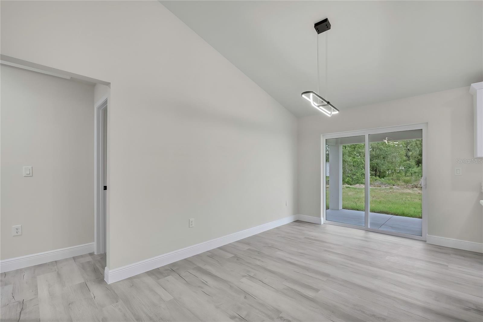 CITRUS SPGS UNIT 09 - Residential