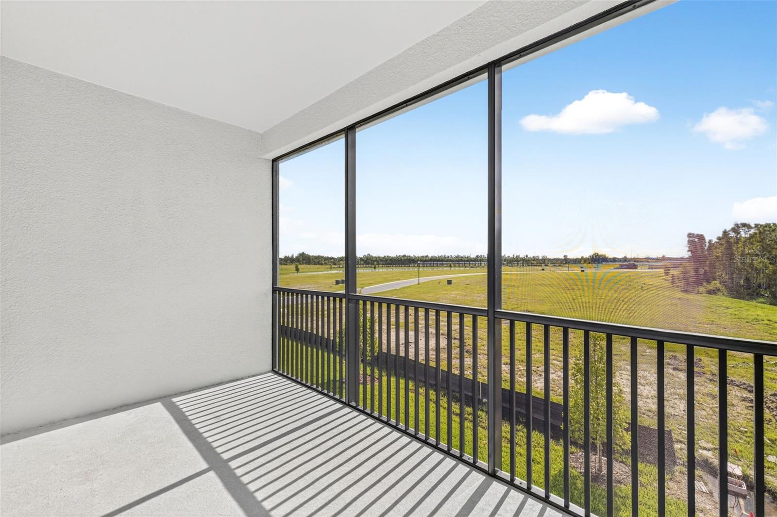 LAKESPUR AT WELLEN PARK - Residential