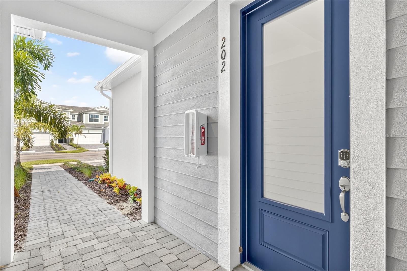 LAKESPUR AT WELLEN PARK - Residential