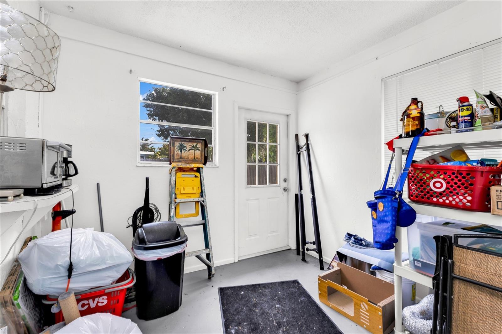 SAN CARLOS PARK - Residential Income