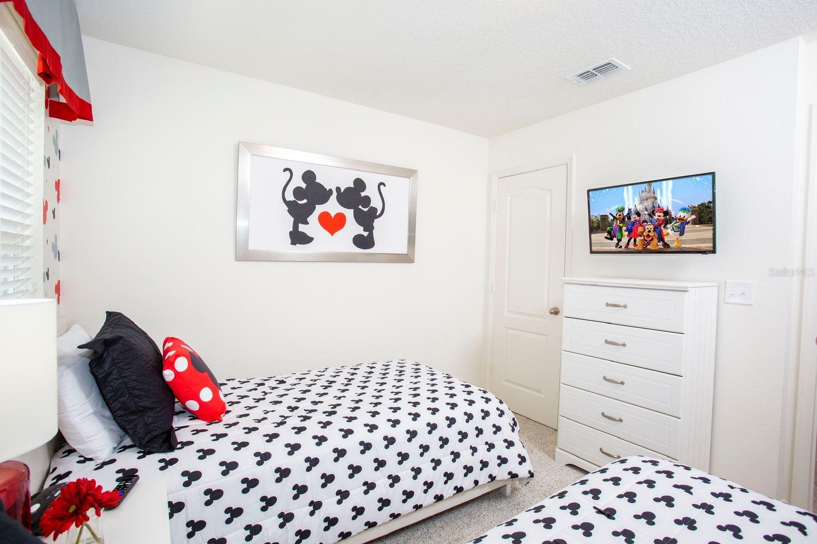 COMPASS BAY UNIT 5 - Residential