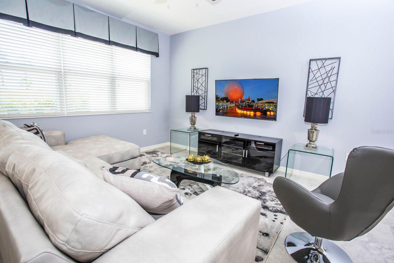 COMPASS BAY UNIT 5 - Residential