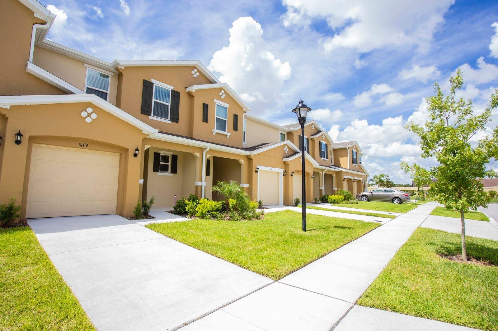 COMPASS BAY UNIT 5 - Residential