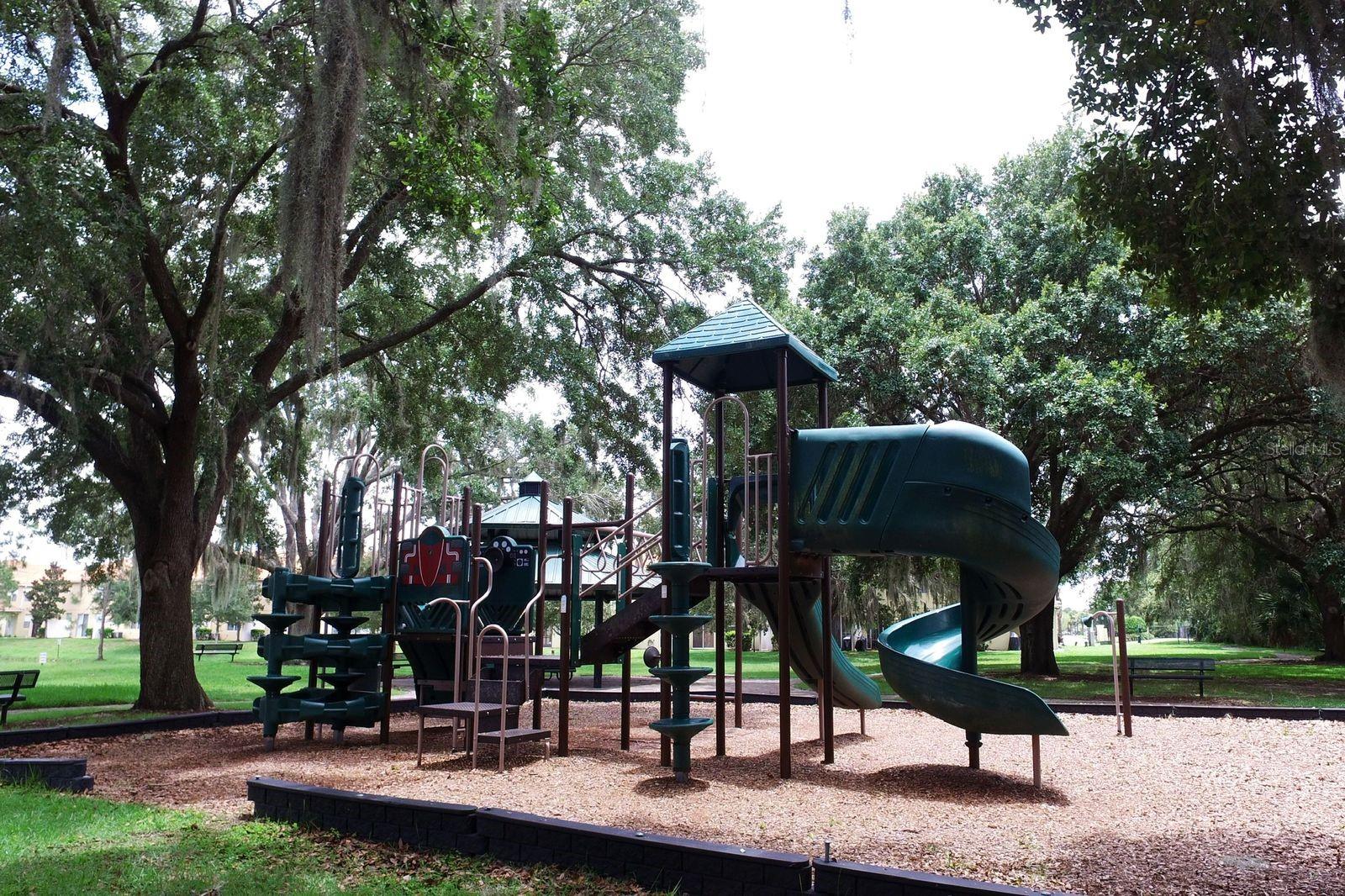 COMPASS BAY UNIT 5 - Residential