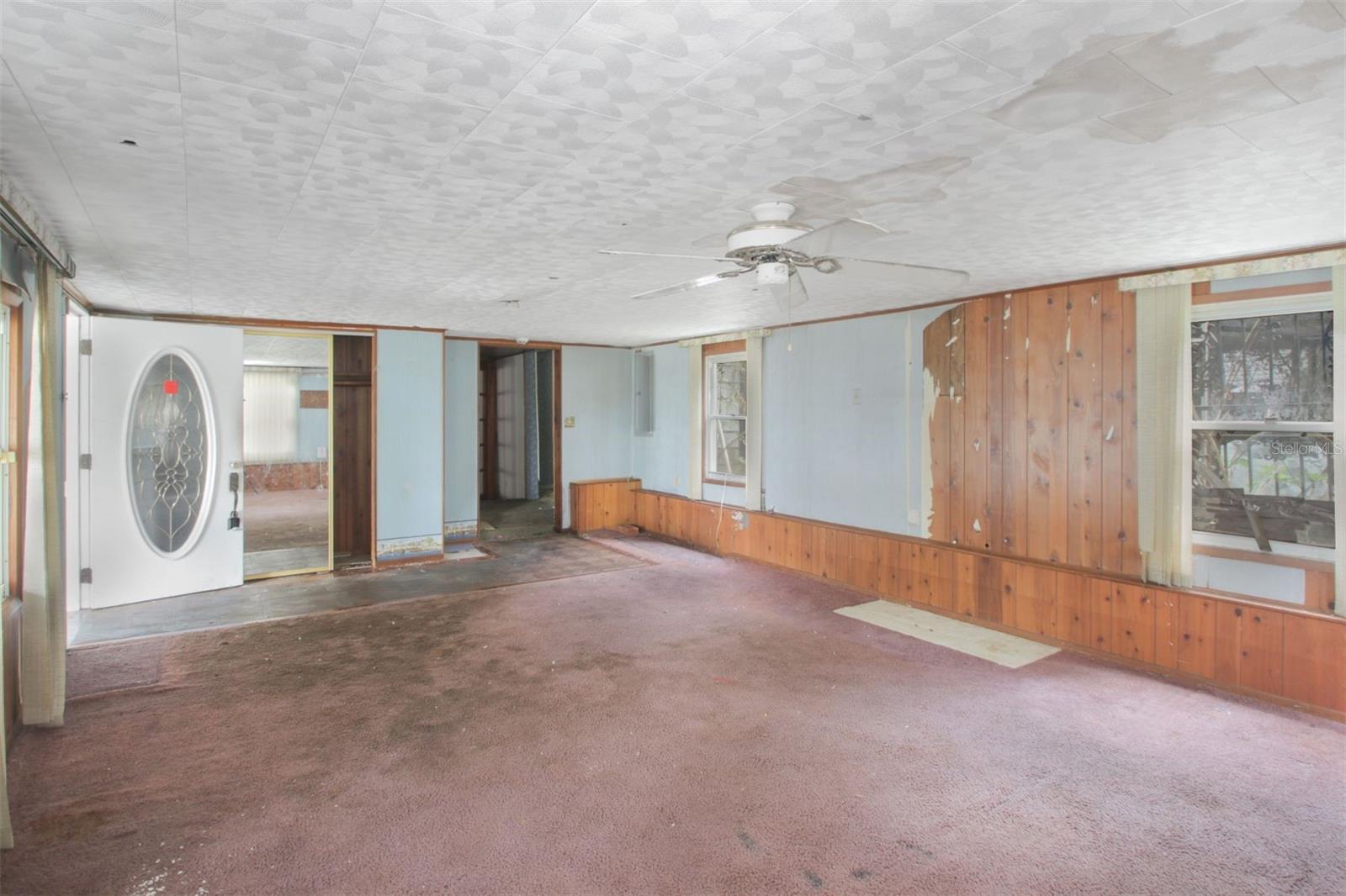 LAKEVIEW - Residential