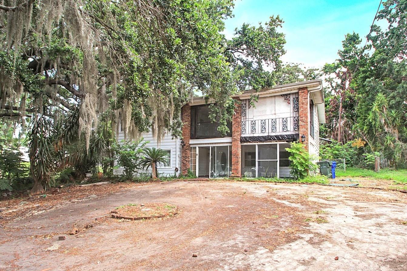 LAKEVIEW - Residential