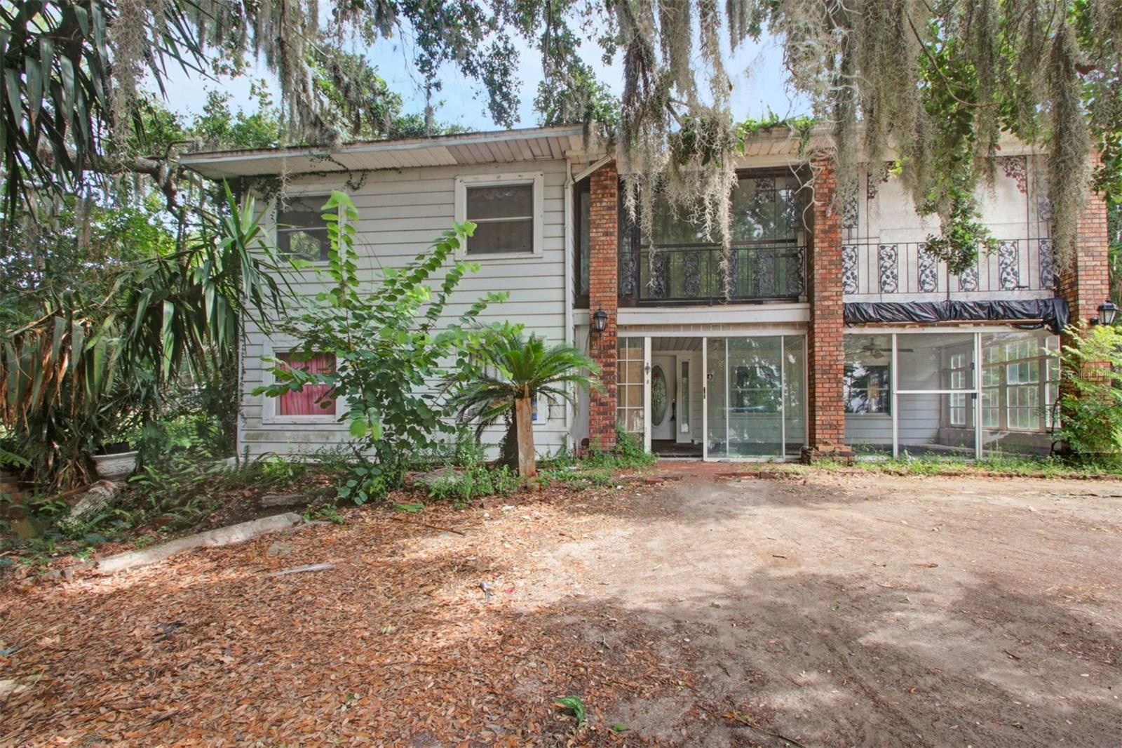LAKEVIEW - Residential