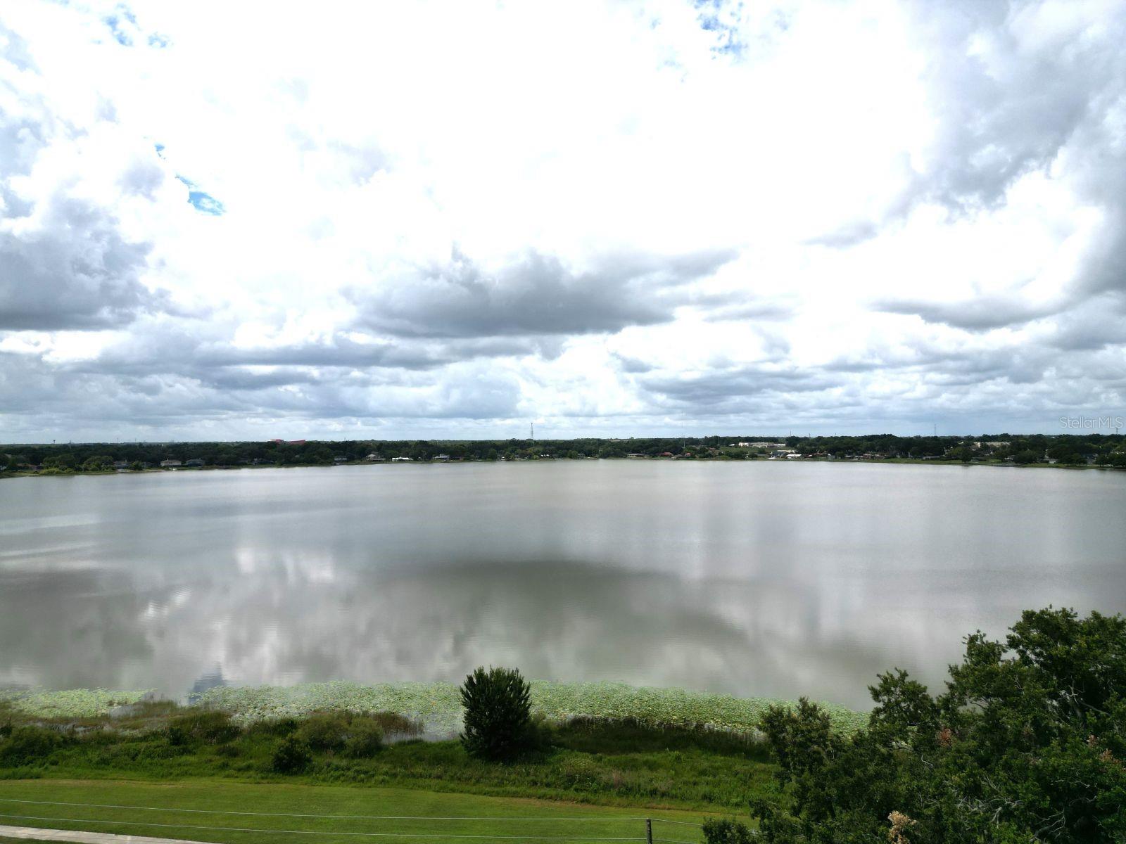 LAKEVIEW - Residential
