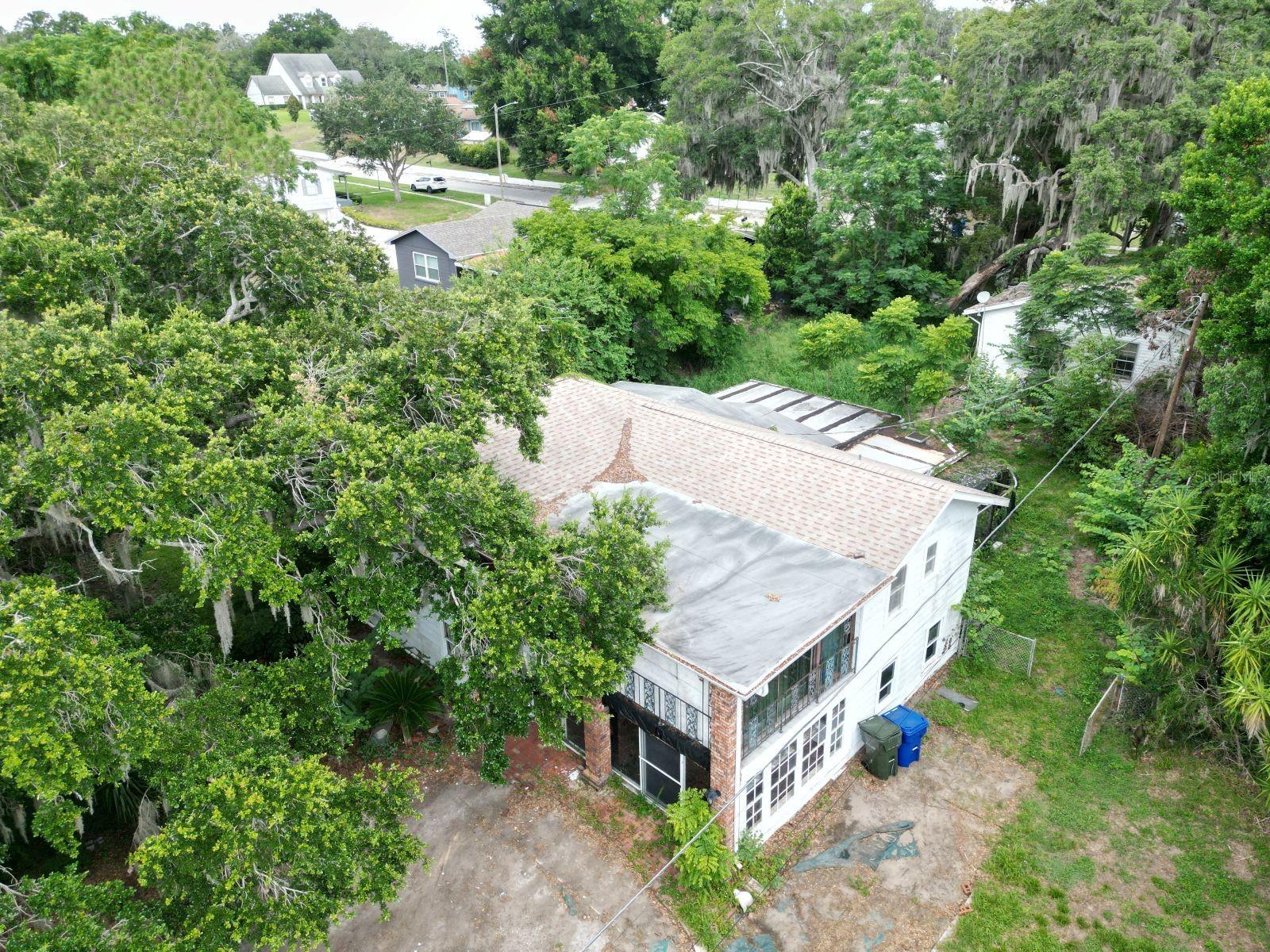 LAKEVIEW - Residential