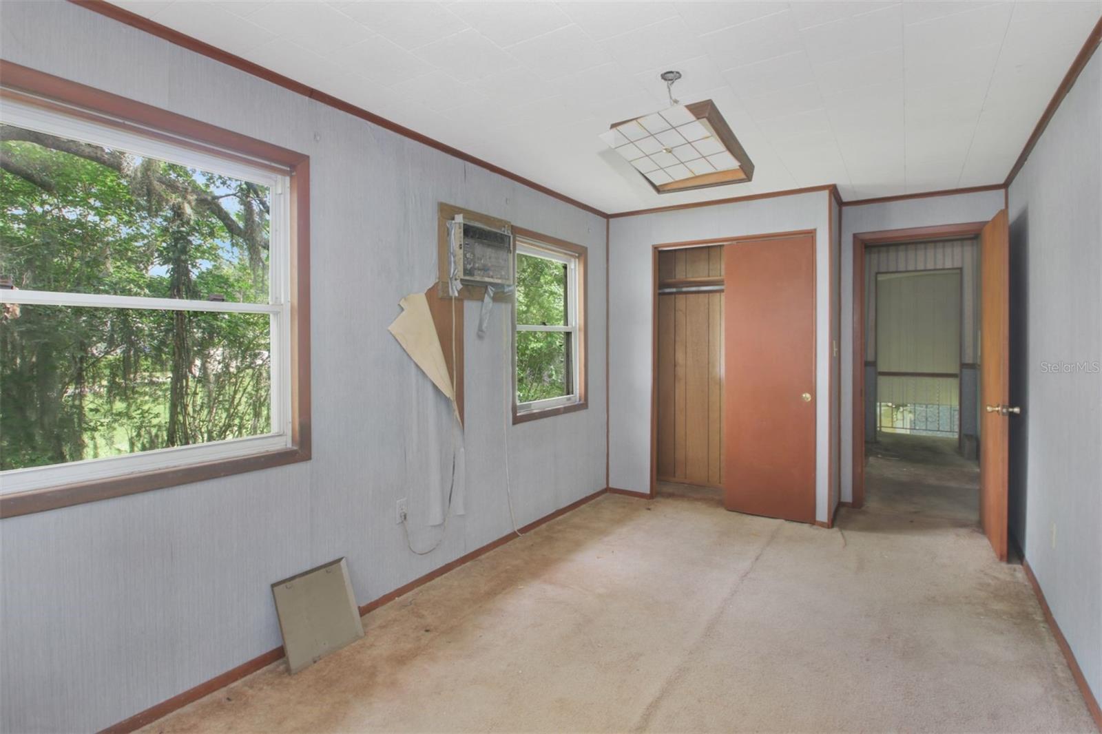 LAKEVIEW - Residential